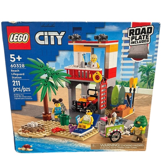 NEW LEGO City Beach Lifeguard Station (60328) - Picture 1 of 4